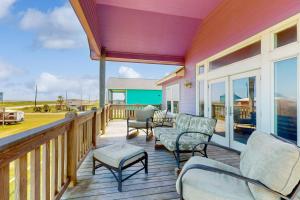 Gallery image of Purple Paradise in Freeport