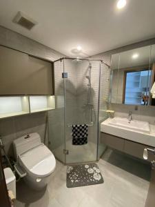 Ένα μπάνιο στο Vinhomes Smartcity - Tonkin - Trốn Homestay