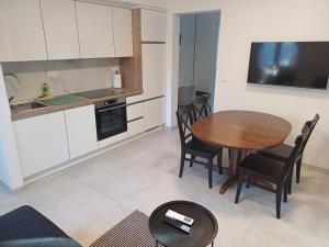 Gallery image of Apartments Tiziana in Pinezici