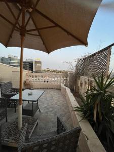 Balkón nebo terasa v ubytování private room in shared apartment New Cairo