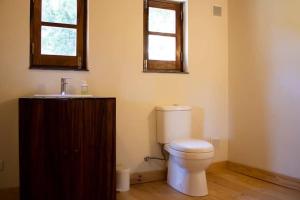 Et badeværelse på Telhados de Xisto + 17 billeder