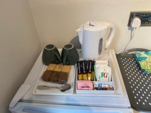 Příslušenství pro přípravu čaje a kávy v ubytování Park View House