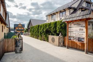 Το κτήριο όπου στεγάζεται  το διαμέρισμα +8 φωτογραφίες