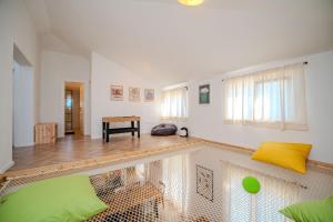 Ruang duduk di Villa Volak +66 gambar