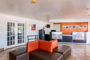 Posezení v ubytování Motel 6-Georgetown, TX