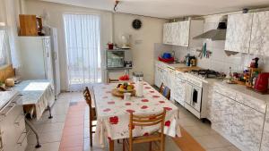 Cucina o angolo cottura di Palma Verde