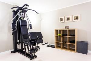 The fitness centre and/or fitness facilities at Hotel Villa Margherita