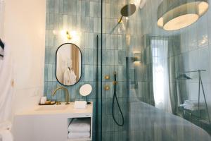 Bagno di Villa Lorenzo Chambres & Restaurant Barcelonnette Hotel