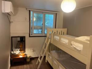 Grim Garden Guesthouse客房内的一张或多张床位