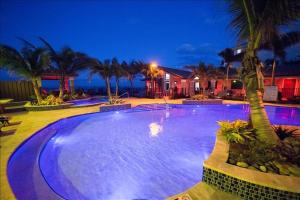 Hồ bơi trong/gần The Rod and Reel Resort Suite 4 +3 ảnh