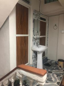 Koupelna v ubytování Samriddhi HomeStay
