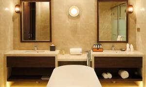 Koupelna v ubytování MonMonBoutique Hotel