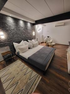 Postel nebo postele na pokoji v ubytování Hainberg-Loft mit Gartensauna + 34 fotografií