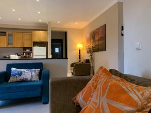 A kitchen or kitchenette at Alrose
