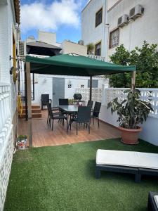 Patio nebo venkovní prostory v ubytování Townhouse Dreamhills Los Altos