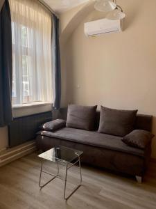Posedenie v ubytovaní Pető Apartman