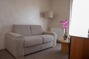 Garni Hotel Biser的休息区