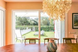 Κήπος έξω από το Villa Romady