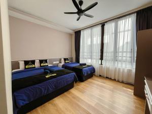Postel nebo postele na pokoji v ubytování Hotel Lavie at Centrum