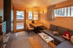Posedenie v ubytovaní Eichen Lodge Mellau