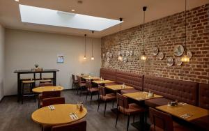 Restoran ili drugo mesto za obedovanje u objektu Boutique Essen City