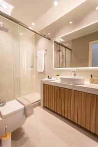 Koupelna v ubytování Apaggio luxury villa