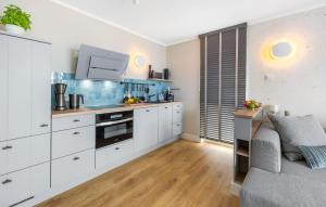 Η κουζίνα ή μικρή κουζίνα στο Langebank Mit Hafenblick +13 φωτογραφίες