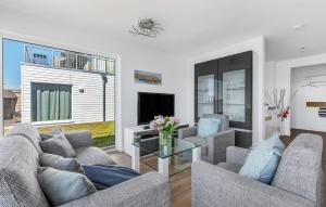 Μια τηλεόραση ή/και κέντρο ψυχαγωγίας στο Blue Ocean