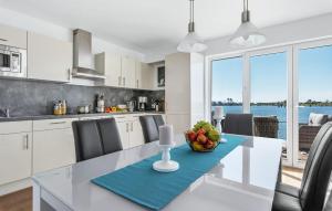 Η κουζίνα ή μικρή κουζίνα στο Blue Ocean +18 φωτογραφίες