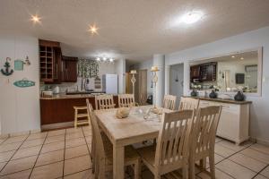 Kuchyň nebo kuchyňský kout v ubytování Boulevard 12 + 11 fotografií