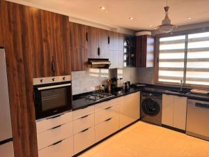 Kuchyň nebo kuchyňský kout v ubytování Luxuswohnung in Residence Coralia les orangers