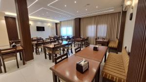 TV/trung tâm giải trí tại Rumman Hotel