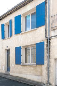 Budova, kde se prázdninový dům nachází