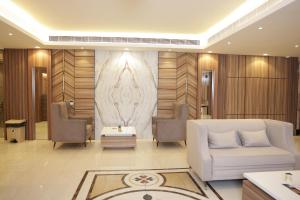 Posezení v ubytování Buyot Malath Serviced Apartment - شقق بيوت ملاذ للشقق المخدومة