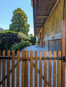 Imagem da galeria de Swiss Mountain-Valley View Lodge em Erlenbach im Simmental mais 73 fotografias