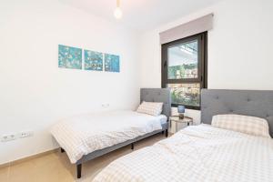 Postel nebo postele na pokoji v ubytování Design Wohnung mit viel Luxus + 21 fotografií