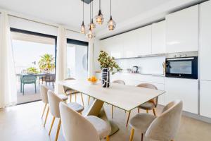 Kuchyň nebo kuchyňský kout v ubytování Design Wohnung mit viel Luxus