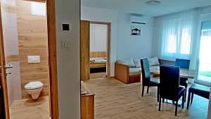 II Szentharomsag Resty 6725 Szeged, Szentháromság u. 64 fszt 2. kép - 2