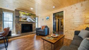 Χώρος καθιστικού στο Mountain Views at Dolly's Castle Unit 5