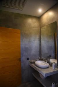 Ванная комната в Grande maison familiale dans une ferme de deux hectares