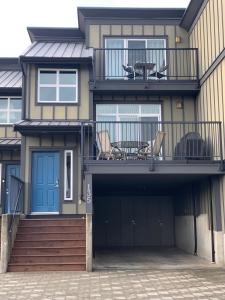 Balkón nebo terasa v ubytování Race Rocks Townhouse - Sooke