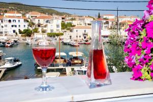 Begudes a Anezo's Exceptional View
