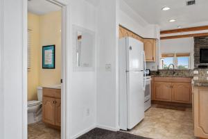 Ένα μπάνιο στο B20 Bay Meadow 20 +50 φωτογραφίες