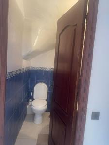 Koupelna v ubytování Duplex avec piscine - Sidi Bouzid + 2 fotografie