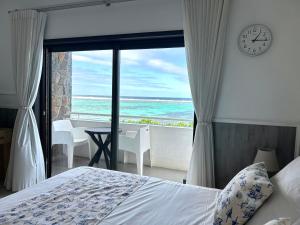 Кровать или кровати в номере Blue Beryl Guest House