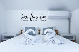 Postel nebo postele na pokoji v ubytování Zenith House