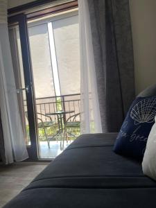 Posteľ alebo postele v izbe v ubytovaní Apartman Hrusta Crikvenica