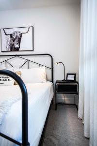 Φωτογραφία από το άλμπουμ του Tucker's Place σε Revelstoke +36 φωτογραφίες