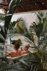Гости La Tribu Boutique Hostel for women