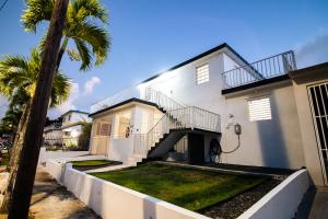 Fotografie z fotogalerie ubytování Entire Vacation Home in San Juan - Fits 10 v destinaci San Juan